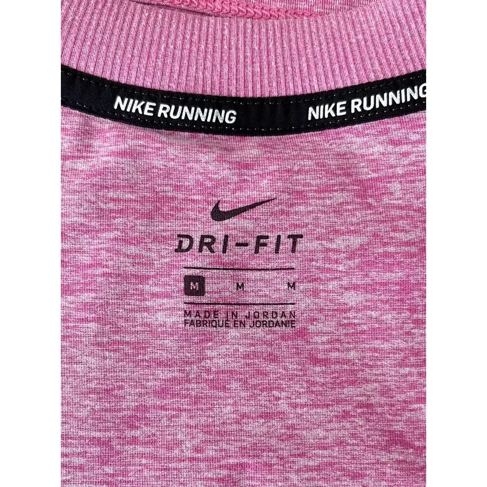 Nike Dri-Fit Running Top Long Sleeve Crewneck Shirt Thumbholes Size Medium Pink